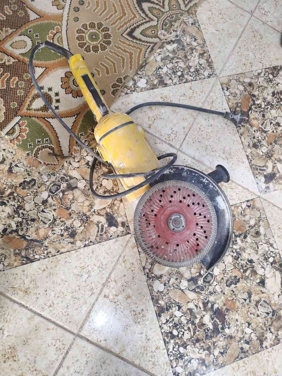 السلام عليكم كتر حدادي وكسوره طياريه للبيع ***********
