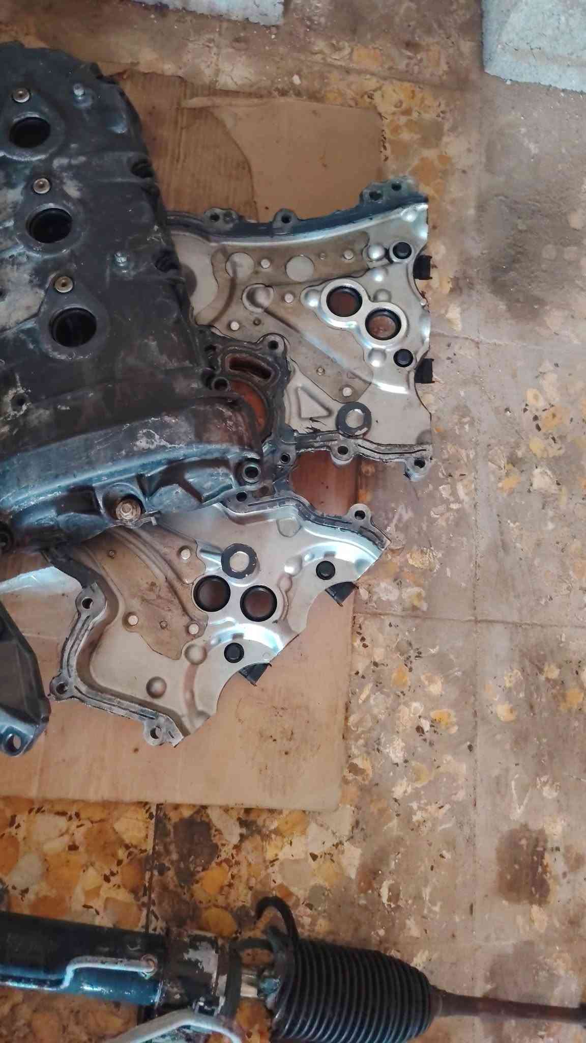 🔧 المرحلة الثانية | الغسل والتجهيز الشامل

بعد إكمال تفكيك بجم السوزوكي، باشرنا بالمرحلة الثانية من العمل، وشملت:

✅ غسل حوض السيارة بالكامل بالبخار المضغوط وإزالة الزيوت والترسبات القديمة.
✅ غسل وتنظيف الأفريم بالكامل من الداخل والخارج.
✅ تنظيف مشط الستيرن وجميع ملحقاته.
✅ غسل أجزاء الحدادية ومنظومة التعليق وتجهيزها للفحص والصيانة.
✅ غسل وتنظيف جميع أجزاء المحرك وملحقاته قبل إعادة التجميع والتركيب.
✅ فحص القطع بعد التنظيف وتحديد الأجزاء التي تحتاج إلى صيانة أو استبدال.
✅ تجهيز حوض السيارة والأفريم لاستقبال المحرك والكير الجديد.

عمل متكامل وخطوات مدروسة حتى ترجع السيارة بأفضل حالة ممكنة بإذن الله 💪🔩

🔰 ورشة أنور سوزوكي وإكونوكس

📍 كربلاء – الحي الصناعي – البلوك الثاني – شارع السايدين (سايد الدخول)

📞 ***********
📞 ***********
