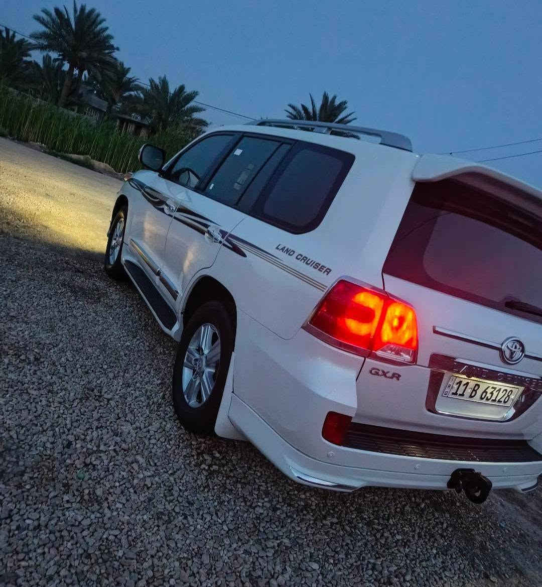 السلام عليكم🫡
🚘 للبيع | لاند كروز موديل 2013 🚘

سيارة مميزة ومرتبة، فول مواصفات وتتمتع بمواصفات وتجهيزات كاملة، خيار مناسب لمن يبحث عن الفخامة والاعتمادية.

✨ تفاصيل السيارة:
▪️ الموديل: 2013
▪️ عداد المسافة: 103 ألف
▪️ المواصفات: فول مواصفات
▪️ الموقع: بابل
▪️ التحويل: ثاني يوم

📌 ملاحظات بكل شفافية:
▫️ الجمالغ الأيسر بارد
▫️ الدعميّة الأمامية مصبوغة لأغراض جمالية فقط

🚘 سيارة مرتبة وتستحق المشاهدة، والجاد مرحب به.

📞 للاستفسار والاتصال:
***********
