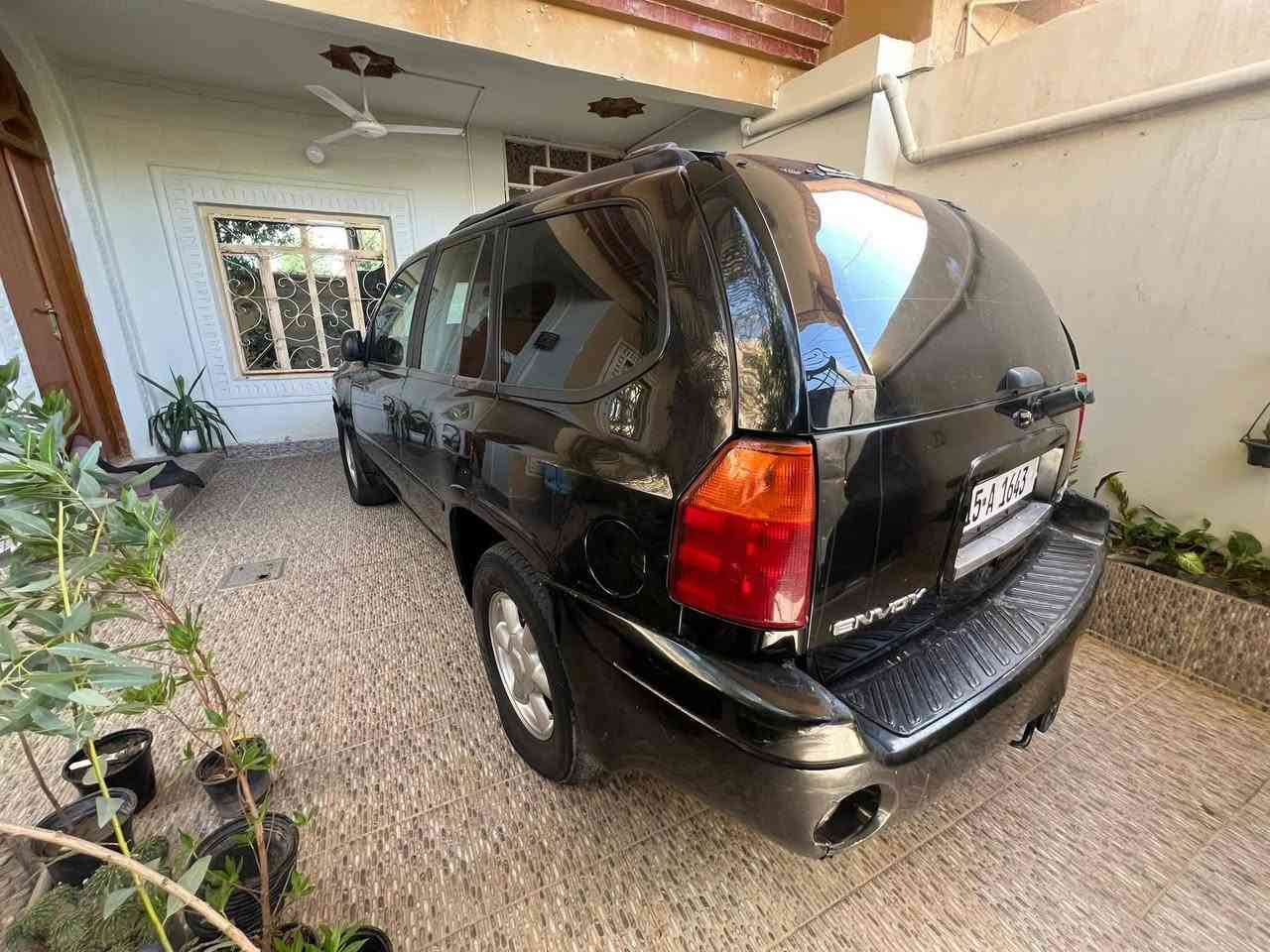 جمسي
رقم انبار انكليزي سنويه وهزه جديده تحويل مباشر 
5 راكب 
سلايت 
كشن كهرباء 
سنتر لوك ريمونت
محرك 6 سلندر  بلادي 
كير اوتوماتيك 
دفع خلفي 
تبريد شغال قطعتين 
صدر خلفي امامي جاهز
 السياره ناعمه وحلوه 
السعر ٦٨ 
ضرر ب الباب الخلفي مصبوغه حزام 
مكانها هيت 
‏‪***********‬
***********
‏
