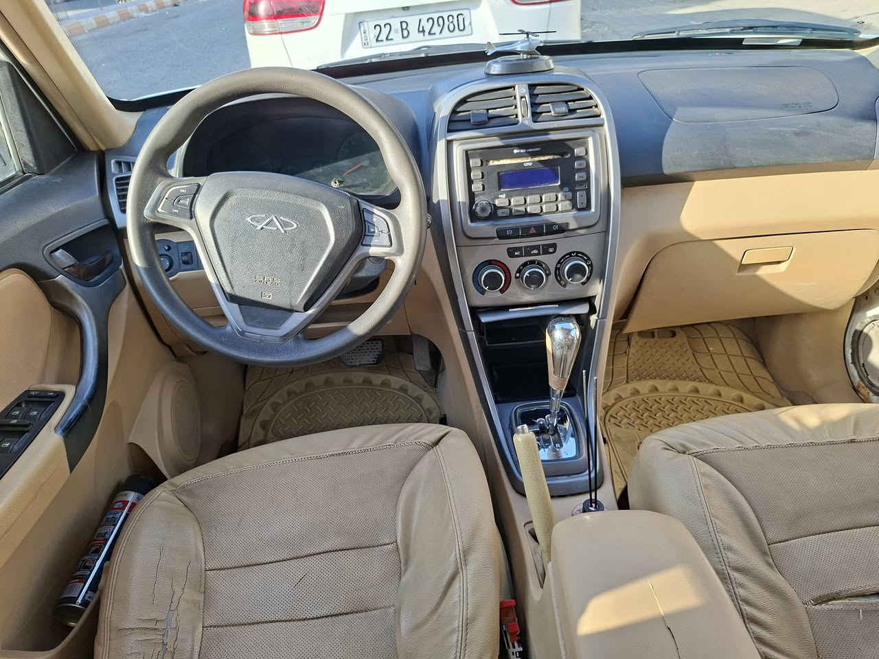 سلام عليكم تيكو ١٣ كاملة  لون ابيض مابيهه كل نقص
حساسات
تبريد شغال
جام مع السويج
تخم تاير جديد
فتحة
كير كهربائي
كشنات تدفئة
وباقي مواصفات التيكو
سعر السيارة (49) وبيهه مجال 
رقم قادسية بأسمي السيارة سنوية جديدة مكانها ديوانية
للتواصل خاص
او الاتصال
***********
