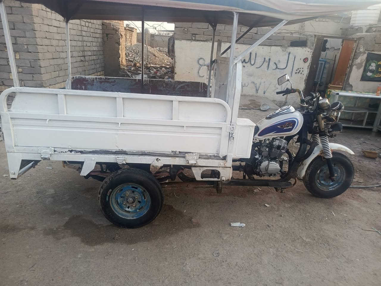 ستوته للبيع موديل2017 سعرها1400 شراي يتصل وبيها مجال***********
