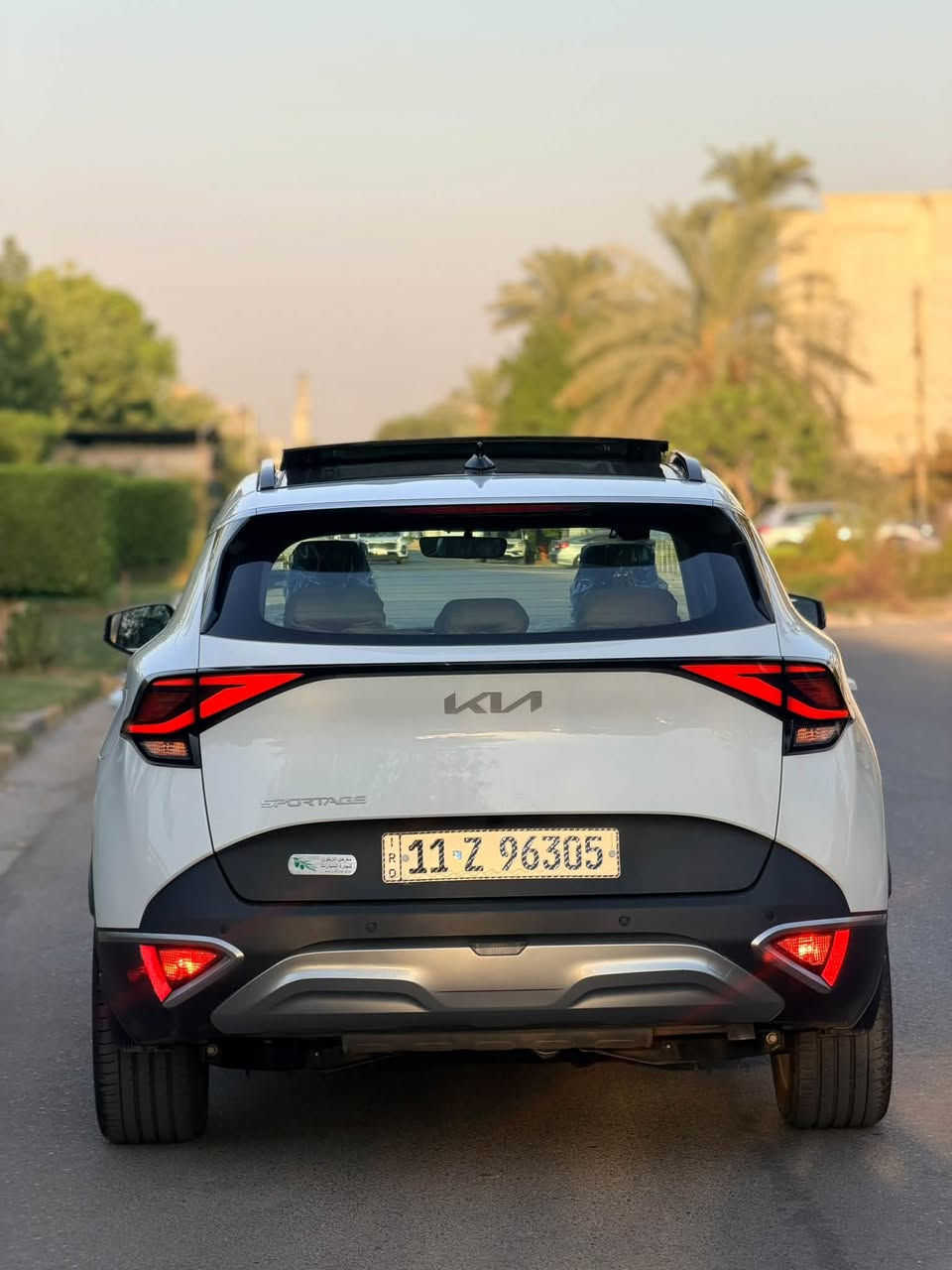 🔥🔥 للبيع سبورتاج 2025 وارد خليجي — فول   مواصفات.  كوري اصلي مو صيني 🔥
🚘 KIA SPORTAGE 2025
🇦🇪 وارد خليجي | فول مواصفات
✨ نظافة عالية جداً — بحالة ممتازة مكفوله كفاله عامه 
📍 الممشى: 16 كم فقط
💰 السعر: 228 وبيها مجال 

🔥 المواصفات 

• 🌟 فتحة سقف بانوراما
• ⚡ صندوق خلفي كهرباء
• 📡 رادارات جانبية
• 🔘 حساسات أمامية وخلفية
• ❄️ تبريد مزدوج
• 🔥 تدفئة كشنات
• 🔥 تدفئة ستيرن
• 💺 كشنات كهرباء
• 🪞 مرايات كهرباء
• 🛞 حساسات ضغط الإطارات
• 🎯 مثبت سرعة
• ⚡ هاند بريك كهرباء
• 📷 كاميرا خلفية
• 💡 لايتات أمامية وخلفية LED
• 🌫️ لايت ضباب أمامي وخلفي
• ✨ إشارات أمامية بتصميم لكزس
• ✨ إشارات بالمرايات
• 🚪 إنارة ترحيبية خارجية للأبواب
• 💡 إنارة ترحيبية عند التشغيل
• 🌈 إنارة داخلية
• 👆 إنارة داخلية لمس

💰 السعر: 228 وبيها مجال 

📞 للاستفسار والجادين:
*********** 

مكان سياره بغداد حي الجامعه

