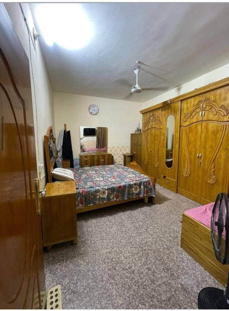 بيت للبيع مساحه 80متر واجهه 4نزال20 بناء 2017مدخلين استقبال ومطبخ وغرفه نوم وخدمات وطابق لثاني غرفتين وخدمات حي اور خلف سوك الصبات بضهره ثالث فرع عرض الفرع 12متر ***********

