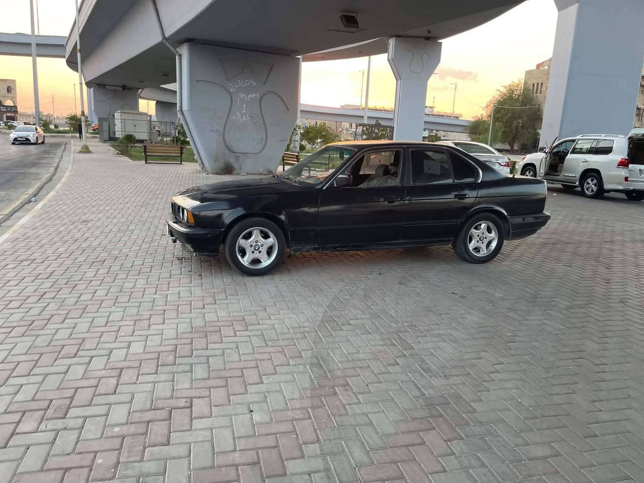بيئم حجم 525 رقم صلاح دين كير محرك صدر تبريد شرط سعر 25 او بيها مجال شي قليل  او مروس استفسار اكثر عل رقم ***********
