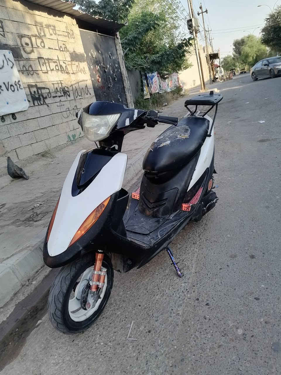 سلام عليكم ماكس عدله البيع نضيفه كهربايات شقاله تايرات جديده وياله بلادي بوشه 55كلجات رياضي شلعه ومعدل فول صالنصه رياضي أف ام السعر 475 وبي مجال الشراي يخابر***********
