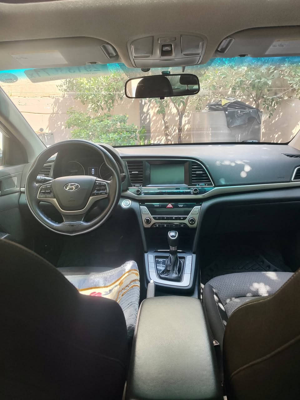 السلام عليكم
النترا 2017  فول بصمه سلايت  وارد كندي كشتات دركه هيتر

الون سلفر 

وضع شركه شرط

رقم الشاصي kmhd84LFhu170694

بدون صبغ 

بدون بارد

بدون تبديل

رادار وشاشة كبيره

نقطه عمياء تحديد مسار 

كير  اي تي المرغوب 

محرك مفتوح فقط رواجز بشرط

السياره جاهزة ماناقصها شي

رقم دهوك جديد سنوية جديدة  

موصل 

السعر 125 وبيها مجال 

***********

