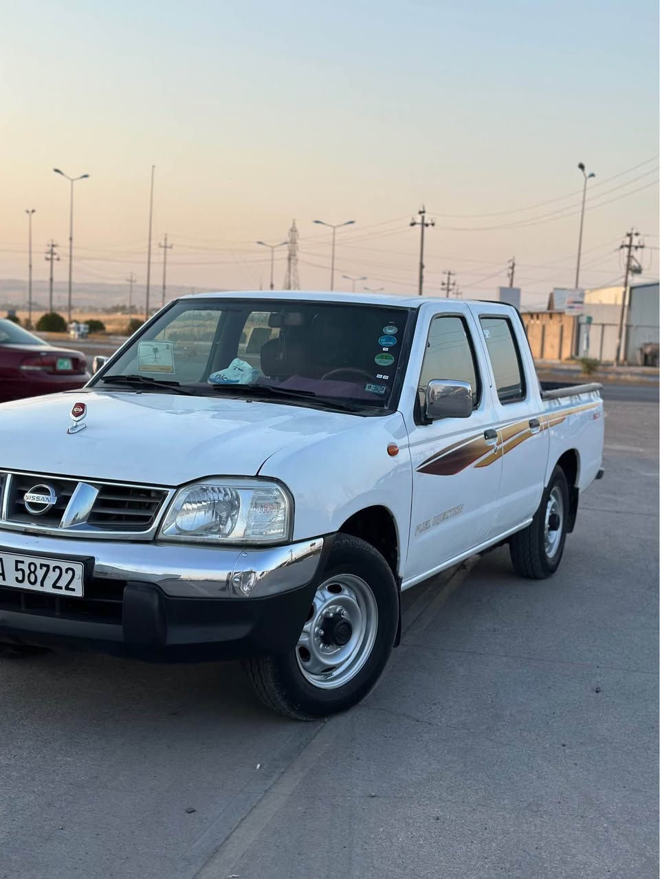 نیسان ٢٠٠٨ سەیارەکە بی سبوخە بەس تەحدیلی هەیە بەناوی خۆمە سەیارەی مالەوەیە رەقەم سەنەوی نوێ ٤ تایەی نوێ پیش و پشت کەپسە 
*********** أربيل, العراق
