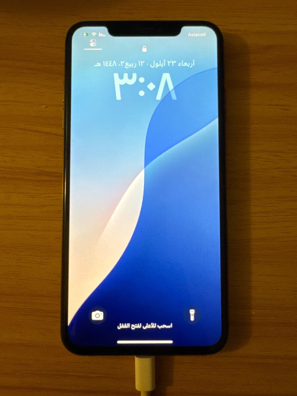 📱 iPhone XS Max – ذهبي

• الجهاز شغال بالكامل وكل الوظائف الأساسية تعمل بشكل طبيعي.
• الشاشة مبدلة أكثر من مرة، لكن حالياً تعمل بشكل طبيعي وما بيها مشكلة بالاستخدام.
• الجهاز كان استخدام شخصي سابقاً.
• 🔋 صحة البطارية: 70%.
• ❌ Face ID لا يعمل، وتوقف عن العمل بشكل مفاجئ أثناء استخدامي للجهاز.
• غير ذلك، الجهاز يعمل بصورة طبيعية.

ملاحظة: تم ذكر جميع العيوب بكل وضوح، والجهاز يُباع على حالته الحالية.