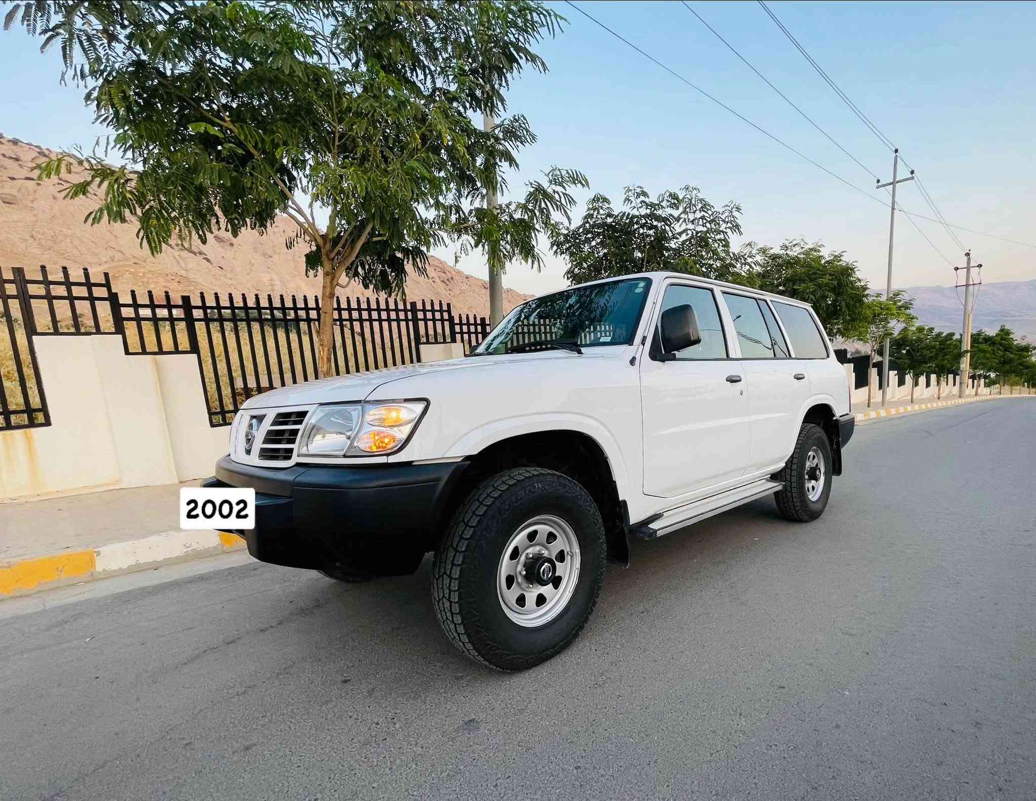 ماشاءالله لە ماڵی هەموو لایەک نیسان پاترۆڵ NISSAN PATROL
مۆدێل/2002 ناوبۆر رقم اصولی تحویل عسڵ نمونە نمونە 

بۆیاخ / یەک پەڵە بۆیاخی هەیە لە وێنەکە دیاری کراوە 

 گێڕو مەکینەی نەکراوەتەوە  هەموو گیانی دەقی بیلادی 

کم/269,000  هەزار ڕۆشتووە کوشنو بەرگە دەرگای بیلادی 

سەنەوی تاوکو 2031 تازەیە بەناوی خۆمەوەیە 

-تایەی -پاتری -ڕۆن -مەرج-هەمووی تازەیە 

تەقیوی نیە هەموو گیانی بەشەرت دەقی بیلادی 

سعر /پەیوەندی بکەن 

***********

نص مكتوب في الصور:
- 2002
- vv