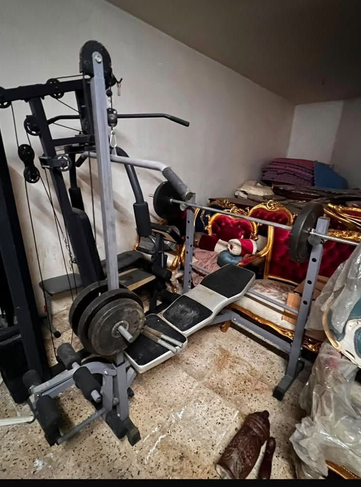 مسطبة عدد٢
جهاز سحب بكرة امامي خلفي 
شفت اوزان كلهة ب٣٠٠ وبيهة مجال بالكرادة 
***********
