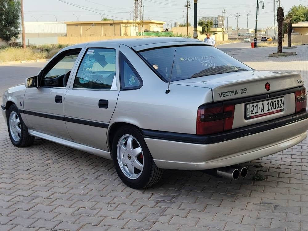اوبل فكترا للبيع موديل 1993
1_ محرك 20
2_ گیر توماتيك
3_ بطاقة بانزين بي 
4_سنوية جديدة إلى 
2029 
5_ كهربائيات سيارة كله بشرط 
6_ سيارة رقم سليمانيه 21 رقم جديد 
7_صدر جديد
—————————————————
سيارة جاهزة بدون مصروف 
(مراوس حسب قناعه) 
رقم تلفون ☎️ : *********** كركوك, العراق
