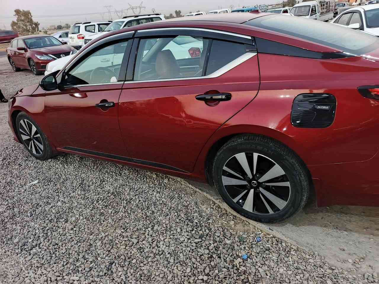 سلام عليكم نيسان التيما موديل 2019فول مواصفات واحد على واحد رقم بغداد الدولي الجديد صدر امامي خلفي جديدة السيارة جديدة بمعنى الكلمة السعر 118وبيهة مجال حك الجية المكان تقاطع القدس طريق الخالص معرض التساهل هاتف ***********
