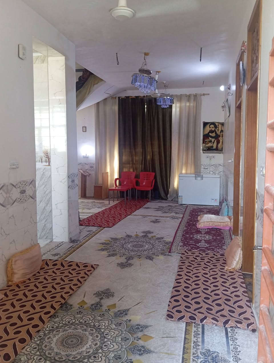 سلام عليكم لبيع بيت زراعي مساحة 200م قريب ع الحولي مال اطوريج ويبعد عن الامام 20 كيلو البيت نظيف بناء طابوق السقف مسلح السعر 75مليون وبيه مجال لطيبين ***********
