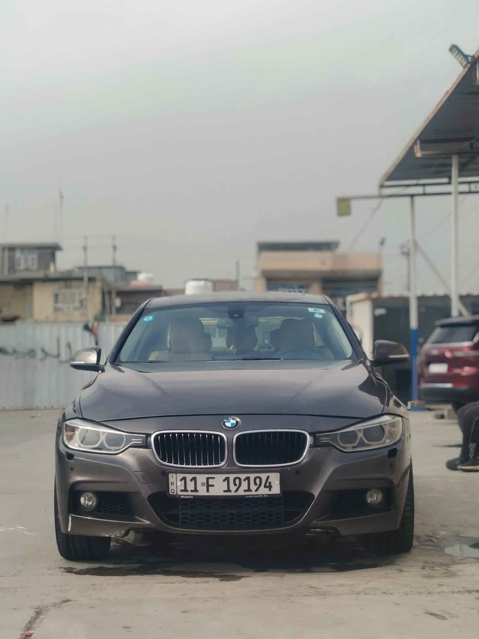 بي ام دبليو 328 • ٢٠١٤ • بغداد حي اور