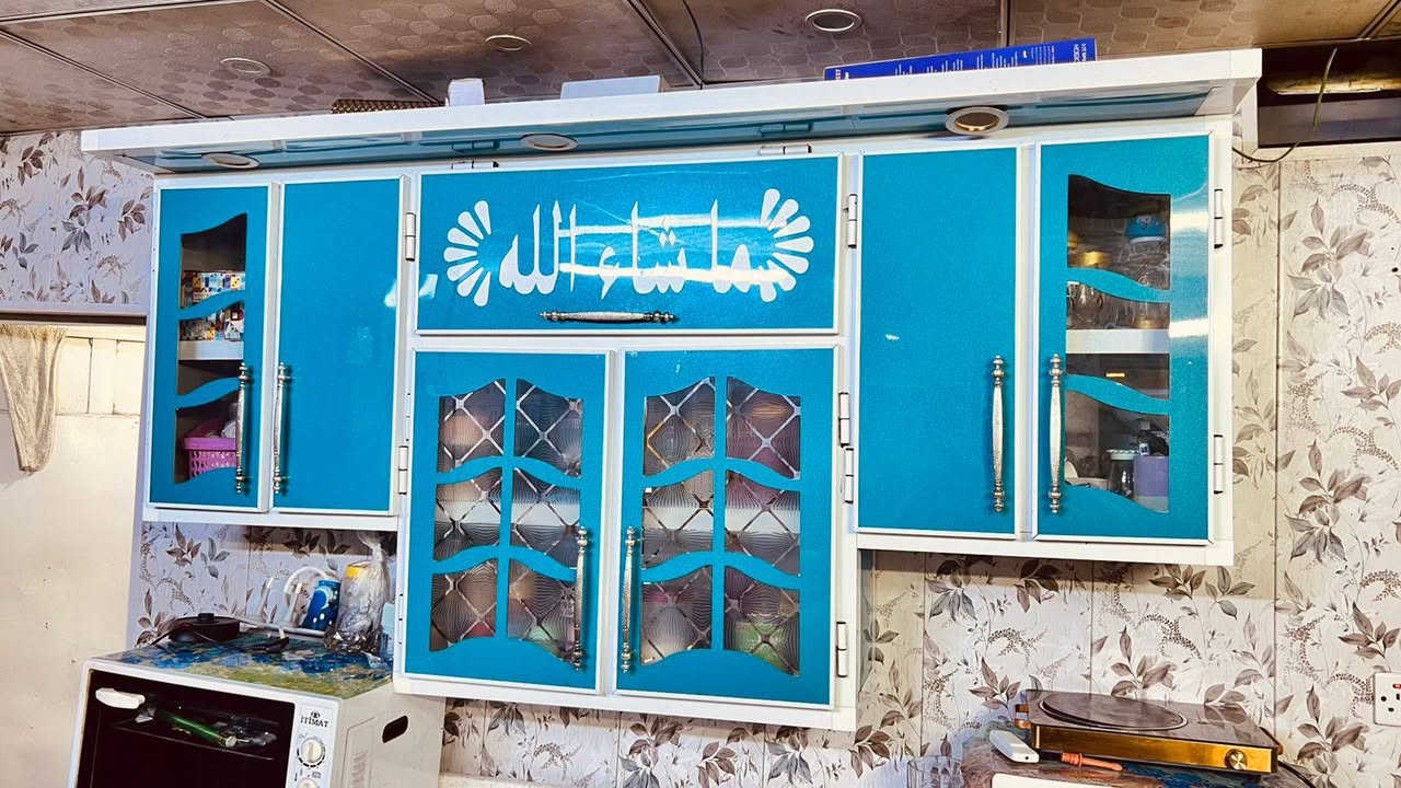 اثاث منزلي للبيع
عنوانه بغداد 
للشراي يتصل او يراسل واتساب
***********
