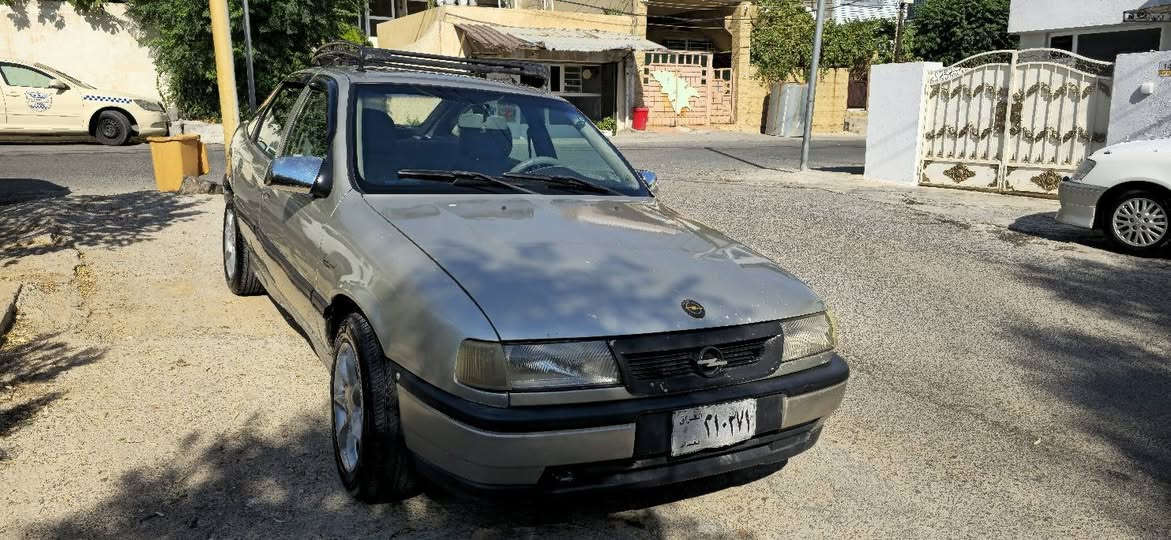 سڵاوی خواتان لێبێت  ئەم سەیارەیە بۆ فرۆشتن  ماڵی دۆست و پیاوی کاسبە بە نرخێکی زۆر گونجاو
ئۆپڵ ڤیکترا مەکینە 20 گێڕ ئۆتۆماتیک ئاڕمی سلێمانی بەشەرتی گێڕومەکینەو تەقەو ڕەقە مۆدێل ١٩٩٠  
نرخی ٣٧ گەڵاو معامەلە 
ژمارە مۆبایل   *********** 

سڵاوی خواتان لێبێت  ئەم سەیارەیە بۆ فرۆشتن  ماڵی دۆست و پیاوی کاسبە بە نرخێکی زۆر گونجاو
