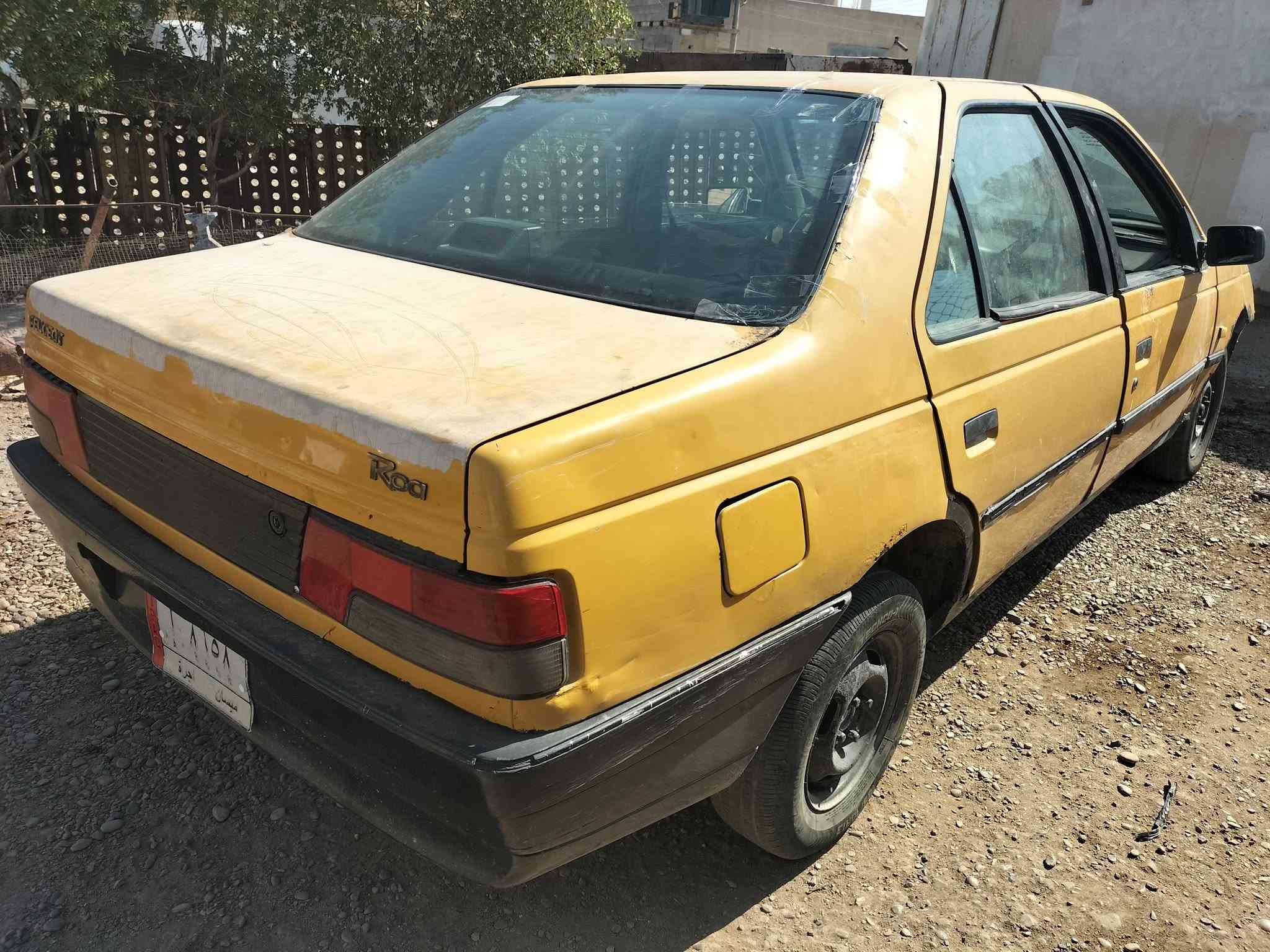 سلام عليكم للبيع  أو مراوس بسايبه بيجو روى كير ومحرك ونجي 4سلندر نضاف  تبريد شغال سنويه مجدده ل 28مكان السيارة حي نهاوند ابيع كوم حديد  ***********
