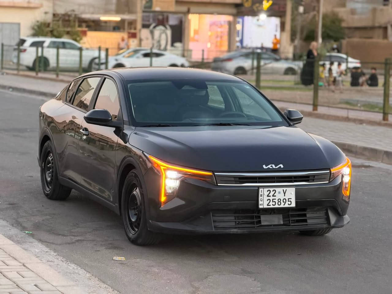 Kia  k4
2025 مواصفات LX

محرك :2000 دوش 
مواصفات
بصمة 
بصمة ابواب 
بصمة جنطه 
تشغيل عن بعد 
لد امامي نهاري 
لد خلفي متصل 
نقاط عمياء 
شاشه ديجتل متصل 
مود درايف متعدد
كامره 
رادارات امامي خلفي وجانبي 
تحكم مودات قياده 
اوتو هولد 
فول تحكم ستيرن 
فول قياده ذاتيه 
كروس سرعه مع تحديد مسافه امان 
منافذ شحن خلفية 
دخول وترقيم جديد اربيل 
تحويل وكاله الي يعجبك 
الحادث جاملغ تبديل ربع الباب صبغ + جاملغ خلفي صبغ 
بدون دواخل 
السعر 158
العنوان بغداد الكرخ
***********متوفر واتساب
