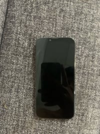 13برو ماكس اسود بطاريه 93 ذاكره 256 أمريكي  فقط كارتونه وياه