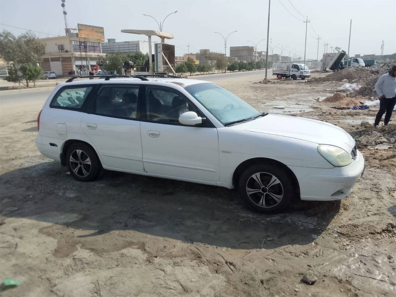 السلام عليكم دايو نوبرا للبيع موديل 2000 رقم انكليزي مكلف بالنشر رقم صاحب السياره ***********
