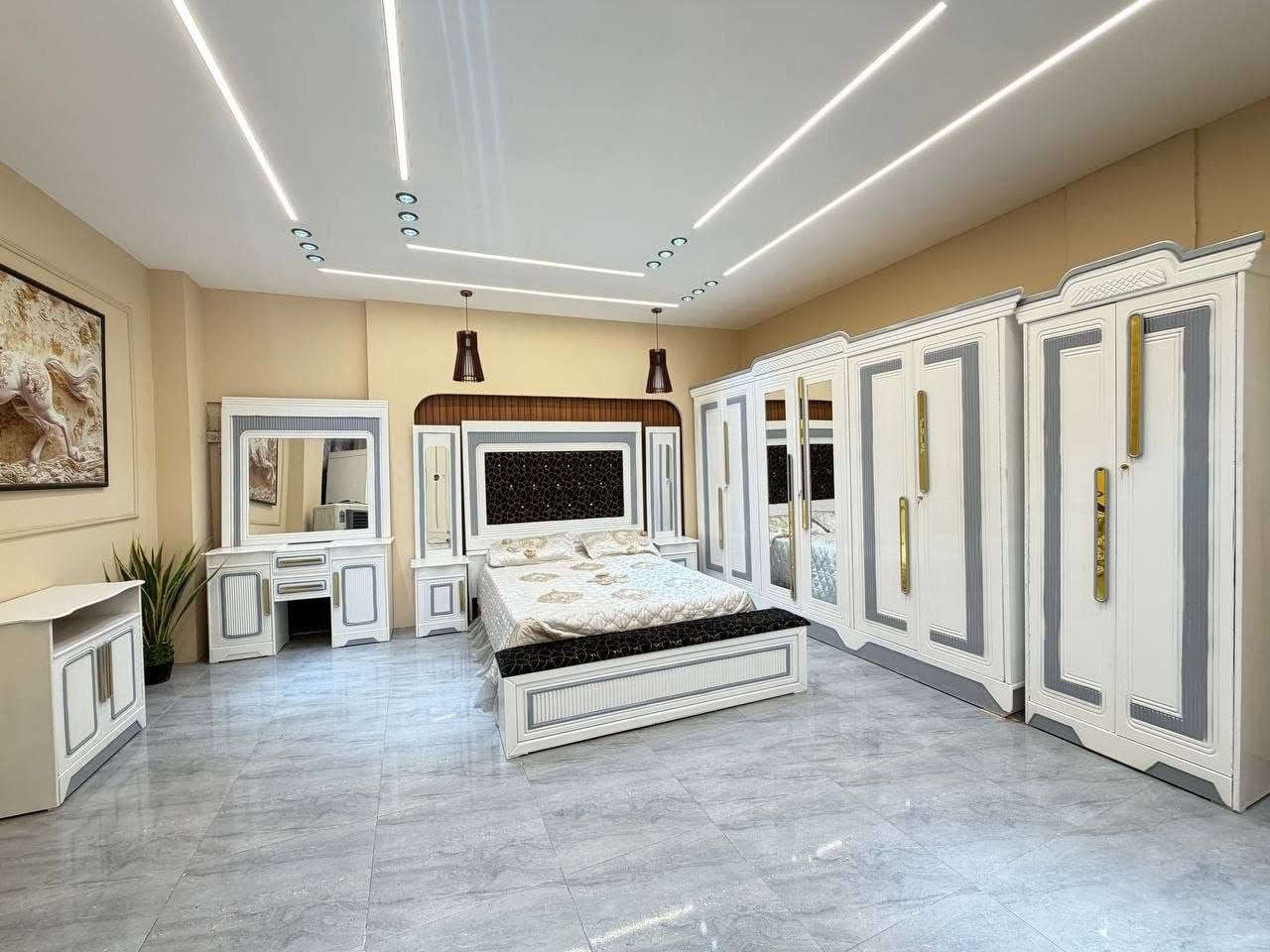 غرف صاج العراقي درجة الاولى خشب امنقرش مرمري جديد السعر مليون و85 للتواصل عبر واتساب ***********. يوجد لدينا خدمة توصيل جميع محافظات العراق بغداد مجاني. يوجد لدينا كادر للتنزيل إذ كانت للزبون رغبة بنقل الاغراض إلى الشقة او ادخالها للبيت وبأسعار مناسبة جداً كل ماعليك تواصل معنا ونقوم بتلبية طلباتك فحص كدام مندوب إذ ماعجبك يرجع إذ الاغراض بيها شخوط يرجع وأنت حر 
@إشارة 
#الجميع
