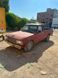 پيكةب تويتة 1982 سةيارةيةكي بي كيشة تووندوو تول گير مكينة قةلبي بةشةرت...
