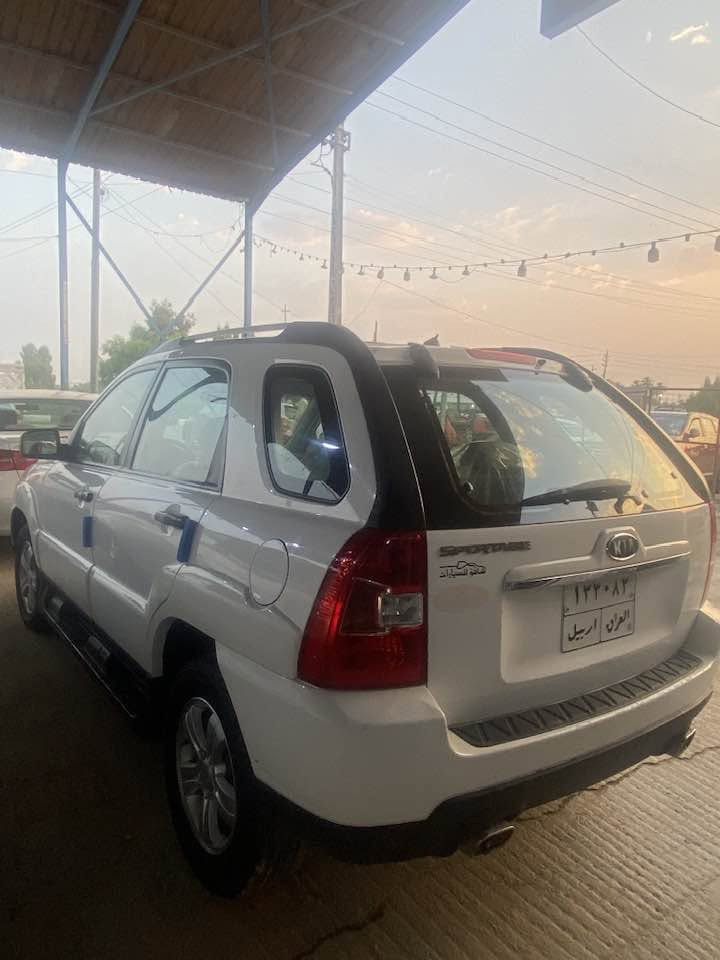 كيا سبورتج ٢٠١٠ خليجي فول مواصفات كفالة عامة جديدة السيارة كير ومحرك وحدادية وتبريد جاهزة من كلشي نظيفة جدا على وضع الشركة رقم اربيل الماني تحويل او وكالة السيارة جاهزة من كلشي سونار بالمنشور السعر ١٢٥ وبيها مجال مكاني كربلاء ***********. اسيا.
اثير‭***********‬
