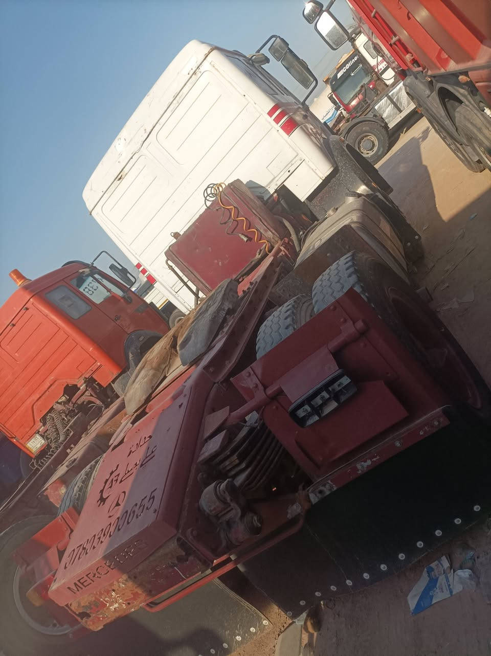 البي موديل 87 مكينه 10 ستندر كير برميل جديد لا قره ولا فلته شاصي مكفول حتى من الصبغ تخم تاير السياره مكفوله كفاله عامه رقم انكليزي بسمي مربوطه فلات ذات جوانب متحركه م ***********
