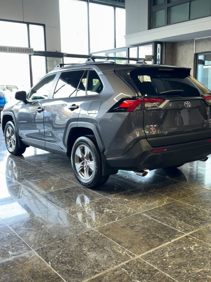 TOYOTA RAV4 - XLE - AWD

2025

7.000 MIL

بوياخ نييه 

‎کۆمپانيای هەرێم عثمان سعيد بوبازرگانی ئۆتۆمبيل  کوردستان و عێراق و دەرەوەی وڵات 
‎📍ترمينالی نوێی سلێمانی بەرامبەر هێزەکانی ( ٧٠ )

‎شركة هەریم عثمان سعید للتجارة کافة انواع السيارات في خارج و کردستان و العراق 
‎📍ترمینال جدیدة السلیمانیة مقابل قوات مسلحة ( ٧٠ )

📱 *********** - ***********
