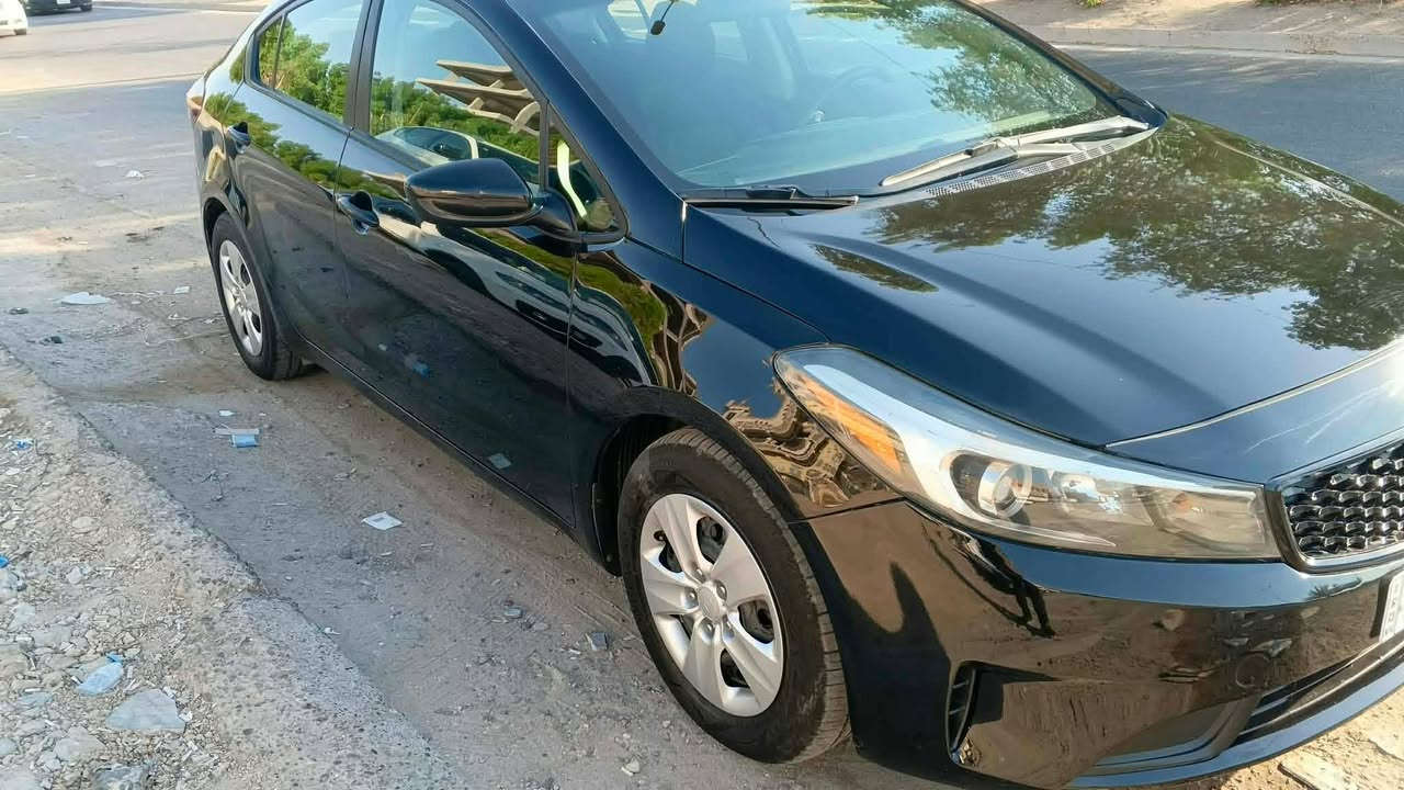 للبيع فورتي 2017 وارد امريكي محرك 2000 دوش سياره ماشيه 87 مايل حادث امريكا بنيد فقط بدون ارباك أو دواخل وبيه طخه بالجاملغ الخلفي بدون دواخل سونار موجود وصور الحادث موجودة السعر 114 مكان السياره بغداد الرضوانية قرب الخط السريع ***********
***********
