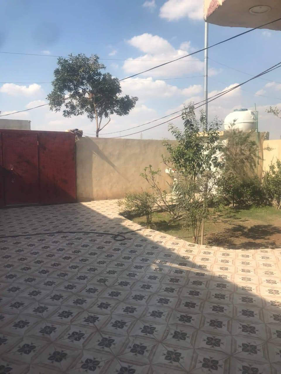 بيت للبيع قرب السيطرة اي ستفسار اتصل ع الرقم ***********
