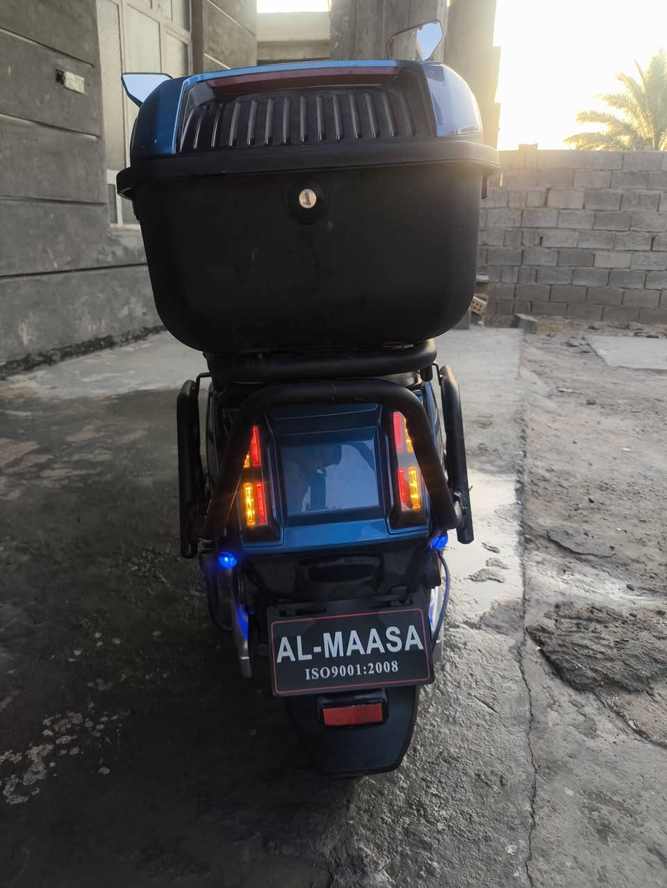 ماطور شحن للبيع 
ماصارله اقل 5 اشهر استخدام 
نظيف كلش عالفحص البطاريات
سعرة 800 الف وبي مجال بسيط 

للاستفسار الاتصال على الرقم ***********
غير متواجد عالفيس

