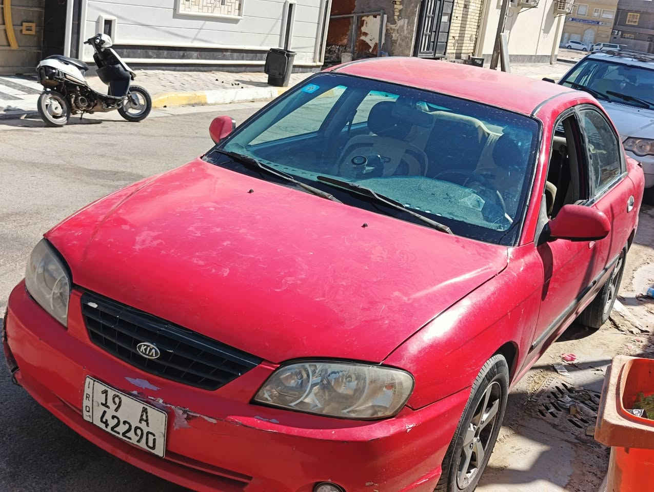 سلام عليكم كيه سبكتره موديل 2002 رقم كربلاء الجديد سياره مكينه كير جدد لاتنقيص ولا بخار بالضمان ترايه نضيف شلعه معدل كله جديد غرفته نضيفه كهربائياته نضيفه مابيه واير جطل التبريد فقط كمبريسر  سعر 40 وبيهه مجال العنوان كربلاء للاستفسار الاتصال ‏‪***********‬‏
