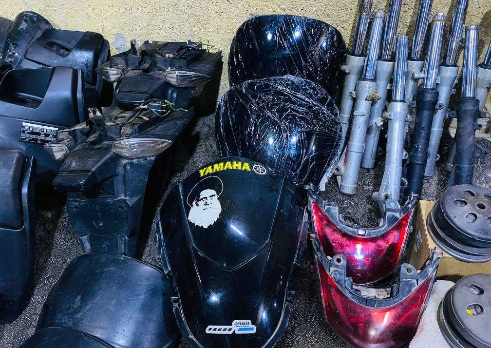 السلام عليكم، متوفر غراض تفصيخ بلادي مال pcx (بيسي  اكس) الجيل الاول فقط فقط مكاني بغداد شهداء البياع يوجد توصيل جميع المحافظات، رقمي *********** اي استفسار اتصال او مراسلة واتساب فقط غير متواجد ع الفيس ومتوفر تصليح وبلخدمة
