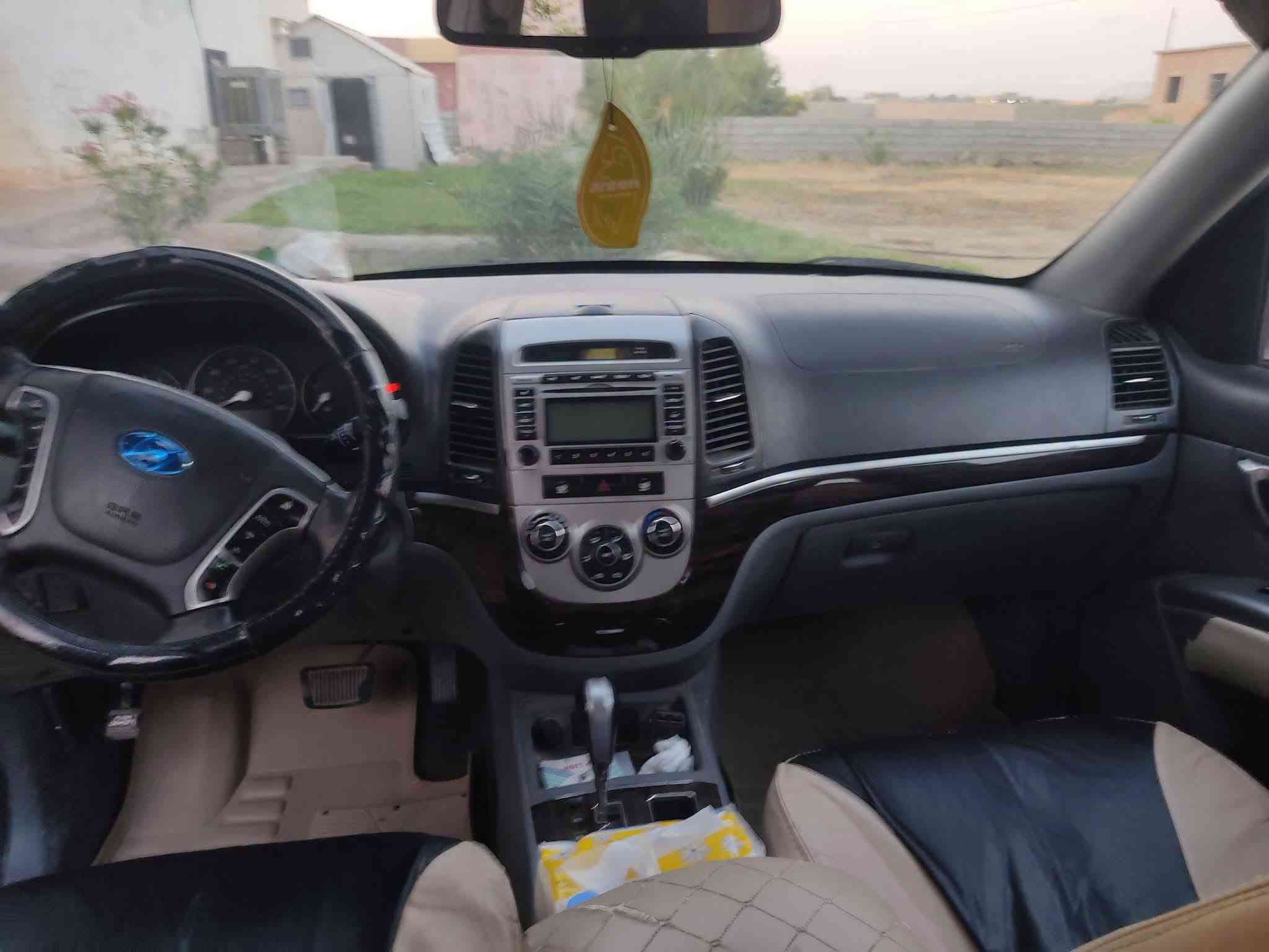 سنتافي • ٢٠١٠ • محرك ٦