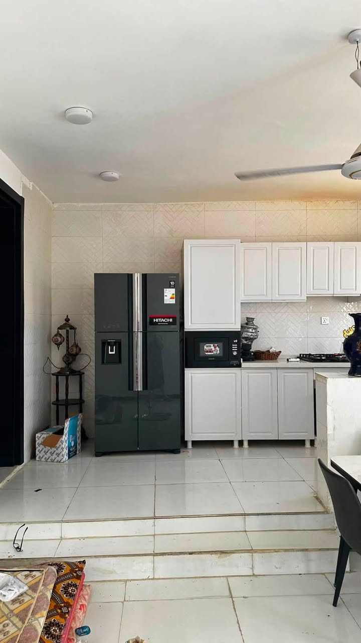 السلام عليكم
للايجار.  دار 🏠 طابق ثاني  جاهز من كل شي اثاث درجة اولى 

الموقع 📍 حي الصحه قريب كلش من شارع الكورنيش 

✨ موقع ممتاز وحيوي، مناسب للسكن أو الاستثمار
✨ قريب من جميع الخدمات والأسواق
✨ منطقة مخدومة وسهلة الوصول
📞 للاستفسار والمراجعة: مراسلة الصفحة او واتساب او اتصال ☎️بالأرقام التالية ***********
