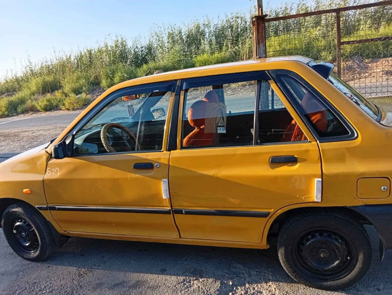 سايبه لبيع موديل 11 بيه تخم تير جديد وبيه مكينه مازده لاتنقيص ولا تبخير خير من الله وعلواني الصلاح شارع جزيره ويسمي  ورايده ب 25 وبيه مجال حك جيه وهذا رقمي ***********
