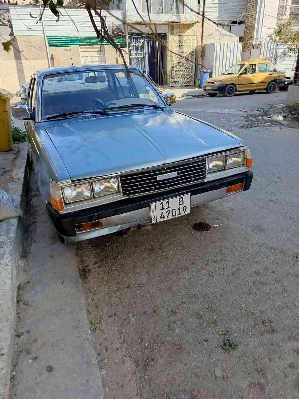السلام عليكم ورحمه الله وبركاته
كرونه موديل 81 للبيع 
نگرة سلف 
تخم تاير 
تبريد شغال
دواخل نضيفه 
بطاين جدد 
دشبول مغلف جديد 
لا صرف ولا تبخير 
السعر 30
العنوان بغداد/الدورة 
***********
