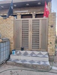 ‏سلام عليكم عندي بيت للبيع 100 متر طابق ‏مقاطعة 3/10 رقم العقار  10276...