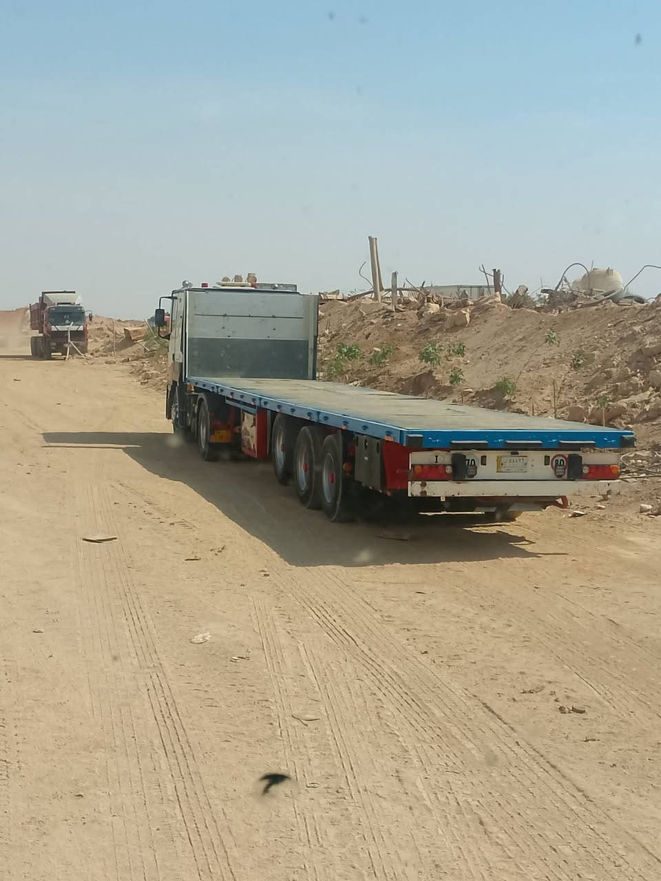 عربانه اوروبيه للبيع طول 13و60مكان بغداد سعر 40وبيهه مجال ***********
