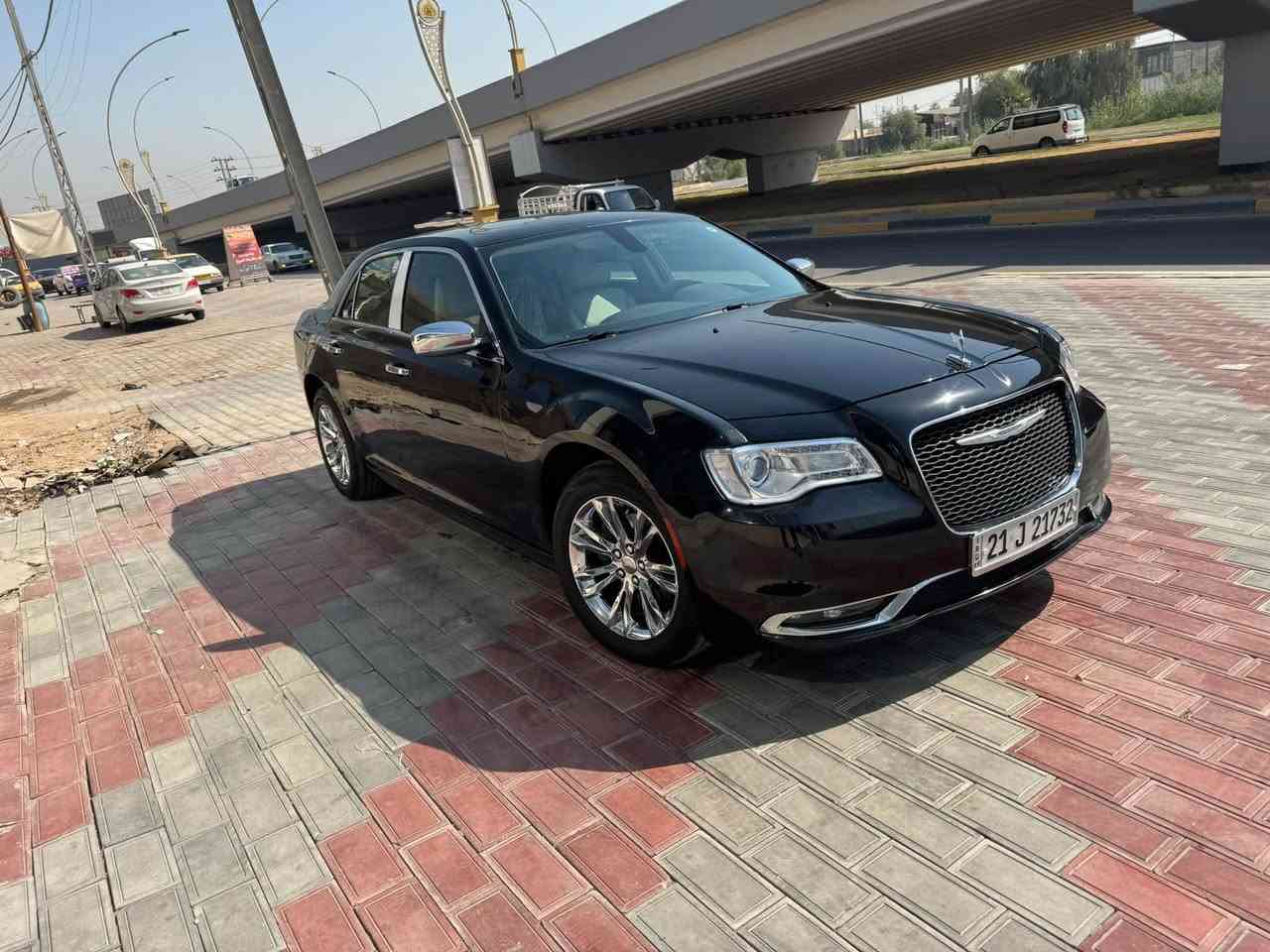 اوباما 2016 C300  للبيع او المراوس
كلين  تايتل كفالة عامه من عدا خشم الجاملغ بي بارد بصيط جدا
مواصفات C 👇🏻
1-شاشة حجم كبير 
٢-  تحكمات ستيرن 
٣- كشنات تدفئة تبريد  وكشنات خلفيه تدفئة
٤- تحكمات كشنات وخزن ميموري 
٥-  بانوراما كشفت كامل 
٦- برده خلفيه 
٧- تشغيل عن بعد /اطفاء عن بعد
٨- كشنات جلد عسلي
٩- ترحيب ابواب لمس 
وغيرها من المواصفات    
السيارة كامله مكملة ماناقصها برغي واحد 
السعر  $ 230  وبيهة مجال حك الجيه  
الشراي يتصل ويدلل ***********
