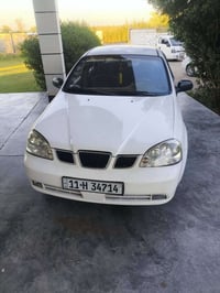 بترا • ٢٠٠٤ • تاجي