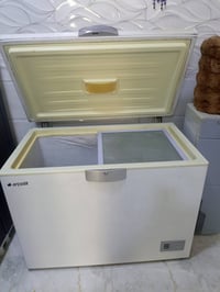 مجمده وثلاجه مستعملات نظيفات شرط التجميد 07701473578