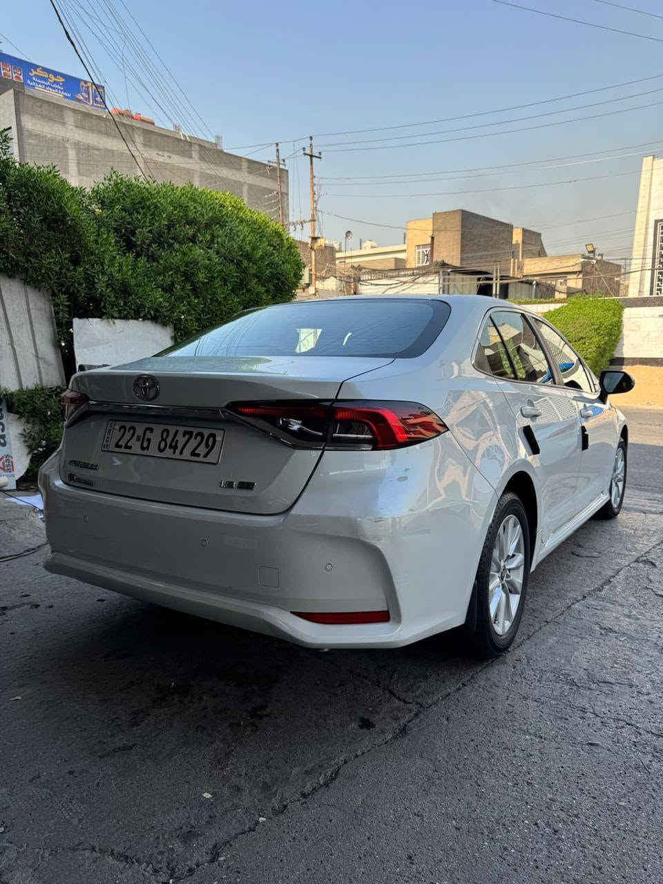 السلام عليكم 
تويوتا كورلا خليجي كفالة عامه
عدا الدعاميه الاماميه مبدله اصلي وكاله بسبب كسر بيهه والقديمه موجوده عندي
موديل ٢٠٢٣
محرك ١٨٠٠
رقم اربيل الجديد بأسمي
وكاله جيهان
مواصفات
بصمه ابواب +تشغيل
تحكم ستيرن
شاشه
كامرا
فتحه
حساسات امامي +خلفي
مري شفط
عداد المسافه ٤٣٠٠٠ كم
السعر 178 وبيهه مجال
مكان السياره بغداد حي الجهاد / حي الحسين
للإستفسار الاتصال على 
***********
واتساب او اتصال
