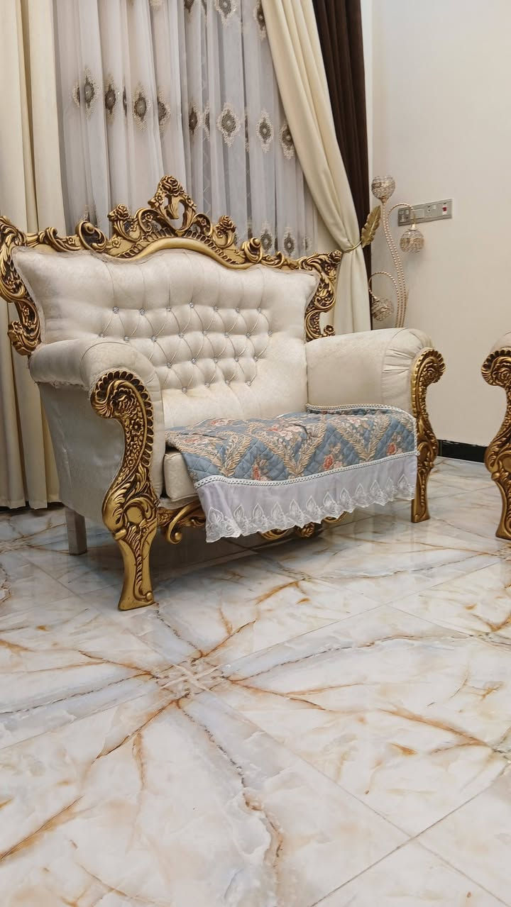 تخم ملكي زان مصري للبيع
الشراي يخابرني ويدلل***********
