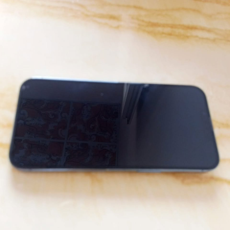 السلام عليكم 

‏iPhone 13 Pro

بطاريه ٧٠ 

ذاكرتة ٢٥٦

شرط ما مفتوح ولا مطخوخ نضيف 

مراوس ب ‏١٣ برو ماكس مبدل بي بطاريه او شاشة اصليه

واتساب ***********

