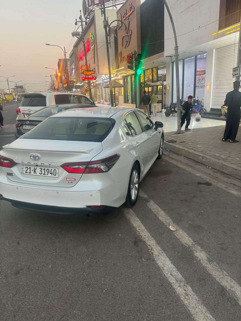 سلام عليكم كامري موديل 2023 سيار كلين ماشي ٤٠ سيار كير محرك بدون عيب سيار اعتبر زيرو من شركه بيد واحد  رقم سنويه كل جديد دفتر بانزين بي تحويل مباشر مكاني كركوك شورجه سعر 225 *********** كركوك, العراق
