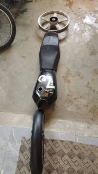 قطع غيار • غراض • فيه مجال