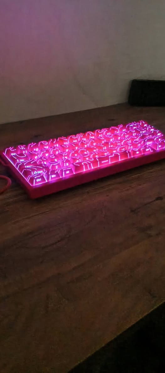 الموديل: Attack Shark X68 HE
نوع المفاتيح: مفاتيح مغناطيسية (Magnetic Switches / Hall Effect) تضمن استجابة فائقة السرعة وعمراً أطول للمفاتيح.
خاصية الـ Rapid Trigger: استجابة فورية وحساسية فائقة للضغطات، ممتازة جداً للألعاب التنافسية.
الحجم المدمج (Compact Layout): كيبورد بنسبة 65% يوفر لك مساحة كبيرة على الطاولة لحرية حركة الماوس.
التصميم: أنيق، حديث، ومصنوع بمتانة عالية ليتحمل الاستخدام المكثف.
السعر: [85]
التوصيل: متوفر لجميع المحافظات
 الاتصال على الرقم: [***********]
[جديد ما مستخدم]
